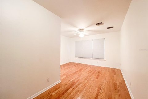 Villa ou maison à louer à Gainesville, Floride: 3 chambres, 149.76 m2 № 2145377 - photo 13