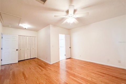 Villa ou maison à louer à Gainesville, Floride: 3 chambres, 149.76 m2 № 2145377 - photo 14