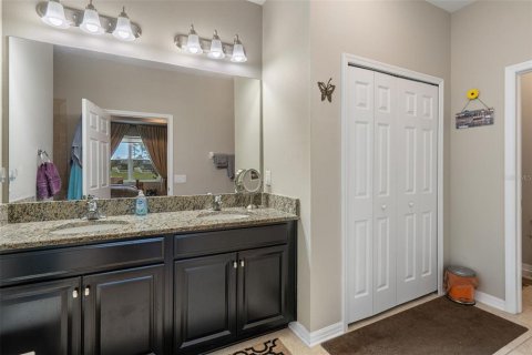 House in Spring Hill, Florida 4 bedrooms, 214.88 sq.m. № 2393872 - photo 27