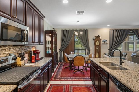 House in Spring Hill, Florida 4 bedrooms, 214.88 sq.m. № 2393872 - photo 21