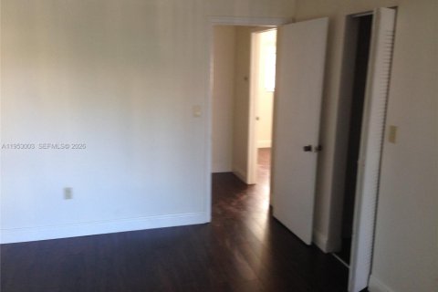 Adosado en alquiler en Pembroke Park, Florida, 2 dormitorios, 117.43 m2 № 2008938 - foto 7