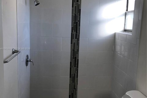 Adosado en alquiler en Pembroke Park, Florida, 2 dormitorios, 117.43 m2 № 2008938 - foto 8