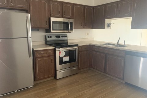 Copropriété à vendre à St. Lucie, Floride: 2 chambres, 89.74 m2 № 2083064 - photo 12
