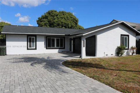 Villa ou maison à vendre à Delray Beach, Floride: 3 chambres, 155.89 m2 № 2023767 - photo 26