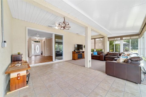 House in Ocala, Florida 3 bedrooms, 198.35 sq.m. № 1894771 - photo 8