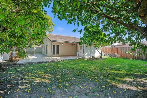 Купить виллу или дом в Майами, Флорида 3 спальни, 113.81м2, № 1956301 - фото 27