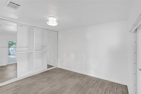 Купить виллу или дом в Майами, Флорида 3 спальни, 113.81м2, № 1956301 - фото 19