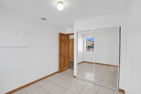 Купить виллу или дом в Майами, Флорида 3 спальни, 113.81м2, № 1956301 - фото 13