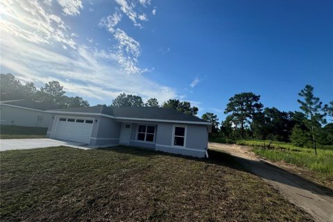 House in Ocala, Florida 3 bedrooms, 107.02 sq.m. № 1838097 - photo 3