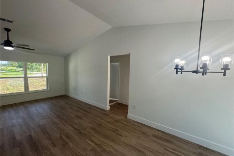 House in Ocala, Florida 3 bedrooms, 107.02 sq.m. № 1838097 - photo 12