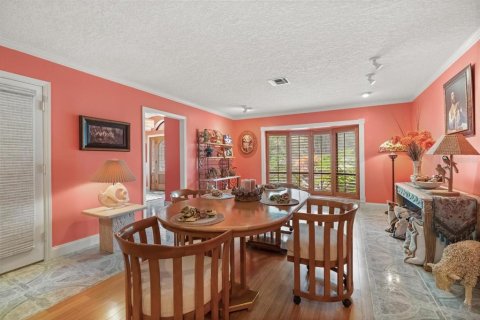House in Leesburg, Florida 5 bedrooms, 410.72 sq.m. № 2105860 - photo 12