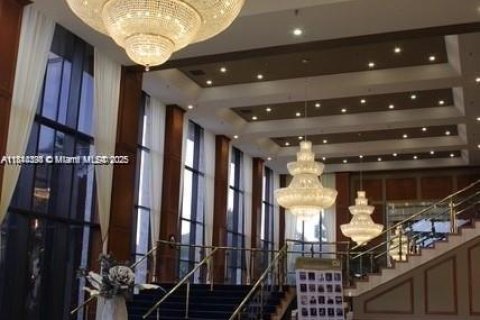 Купить кондоминиум в Пемброк-Пайнс, Флорида 2 спальни, 125.51м2, № 1960164 - фото 7