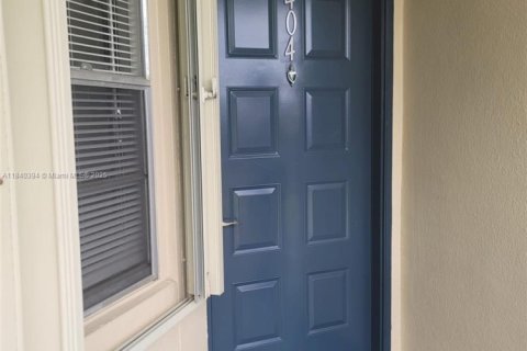 Купить кондоминиум в Пемброк-Пайнс, Флорида 2 спальни, 125.51м2, № 1960164 - фото 9