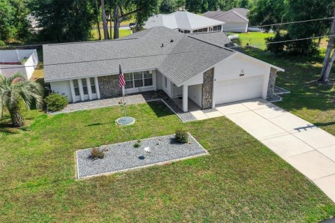 House in Silver Springs Shores, Florida 3 bedrooms, 204.11 sq.m. № 1243029 - photo 4