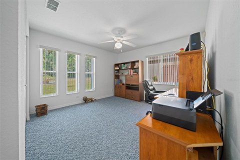 House in Silver Springs Shores, Florida 3 bedrooms, 204.11 sq.m. № 1243029 - photo 15