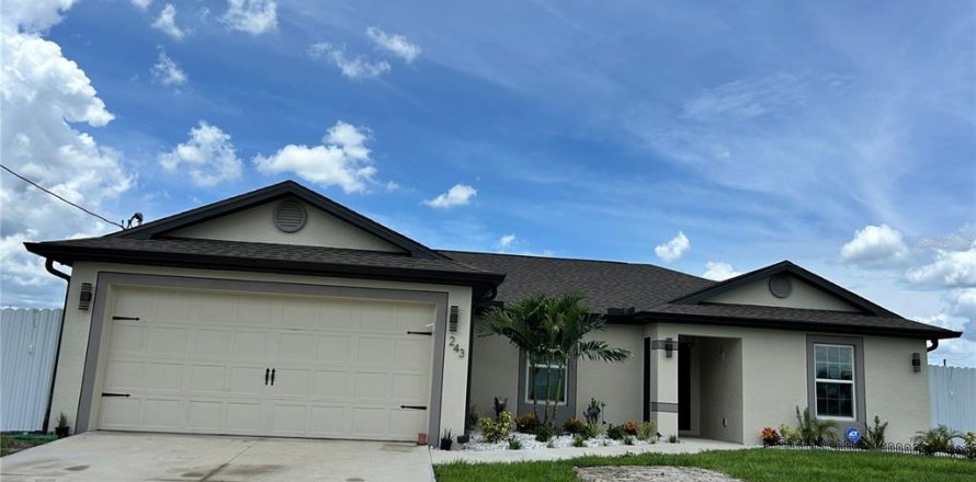 Casa en Fort Myers, Florida 3 dormitorios, 135.73 m2 № 1829785