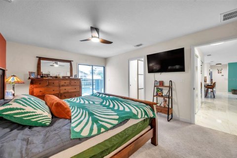 House in Clearwater, Florida 3 bedrooms, 156.82 sq.m. № 1518318 - photo 23