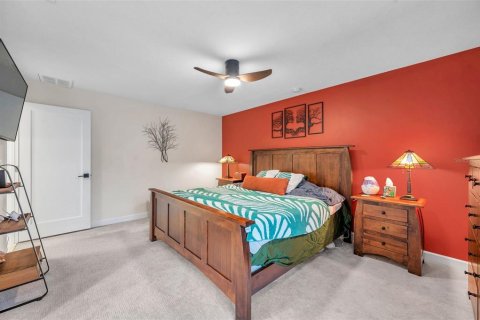 House in Clearwater, Florida 3 bedrooms, 156.82 sq.m. № 1518318 - photo 25