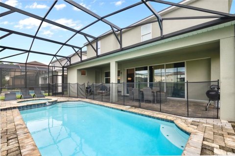 Casa en venta en Kissimmee, Florida, 9 dormitorios, 405.33 m2 № 2130574 - foto 23