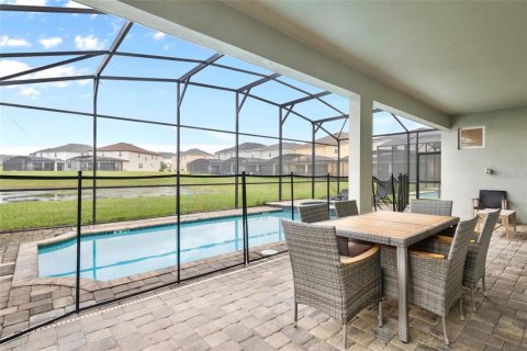 Casa en venta en Kissimmee, Florida, 9 dormitorios, 405.33 m2 № 2130574 - foto 20