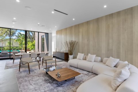 Купить виллу или дом в Майами, Флорида 5 спален, 378.95м2, № 1801177 - фото 14