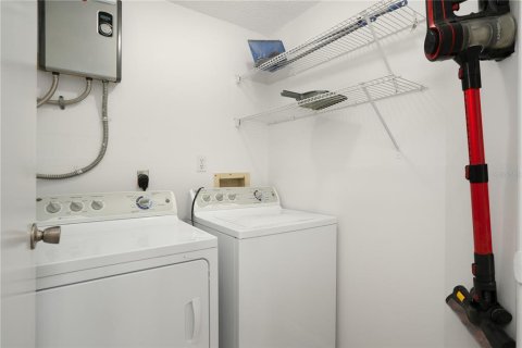 Copropriété à louer à Port Charlotte, Floride: 2 chambres, 89.19 m2 № 2098222 - photo 10