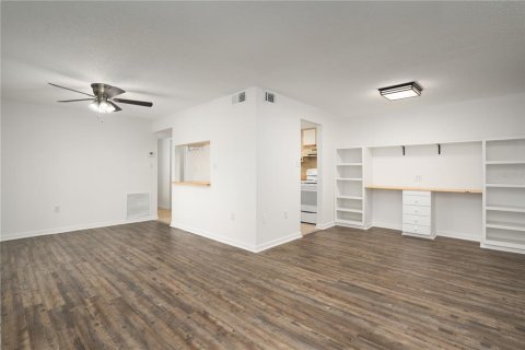 Condo à Port Charlotte, Floride, 2 chambres  № 2098222