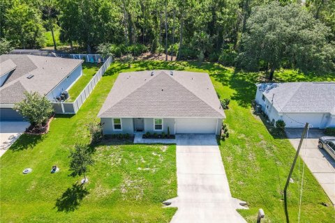 House in Palm Coast, Florida 4 bedrooms, 167.78 sq.m. № 1808341 - photo 2