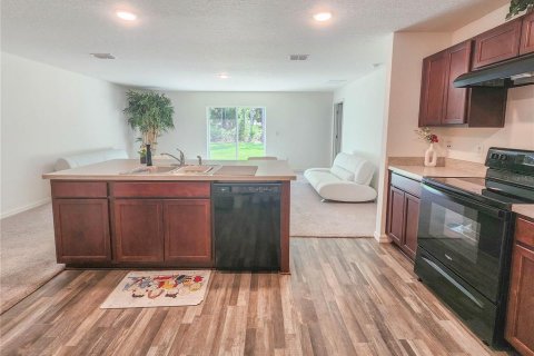 House in Palm Coast, Florida 4 bedrooms, 167.78 sq.m. № 1808341 - photo 12