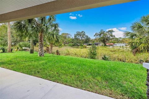 House in Weeki Wachee, Florida 2 bedrooms, 124.21 sq.m. № 1412917 - photo 3