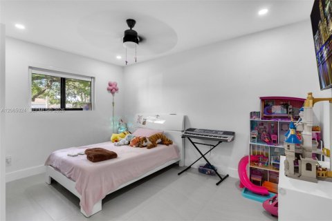 Casa en venta en Miami, Florida, 3 dormitorios, 153.29 m2 № 2280976 - foto 21
