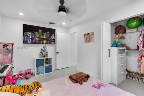 Casa en venta en Miami, Florida, 3 dormitorios, 153.29 m2 № 2280976 - foto 22
