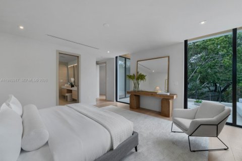 Купить виллу или дом в Майами, Флорида 5 спален, 347.08м2, № 2060305 - фото 25