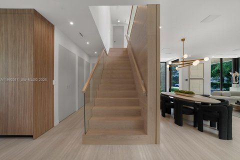 Купить виллу или дом в Майами, Флорида 5 спален, 347.08м2, № 2060305 - фото 20