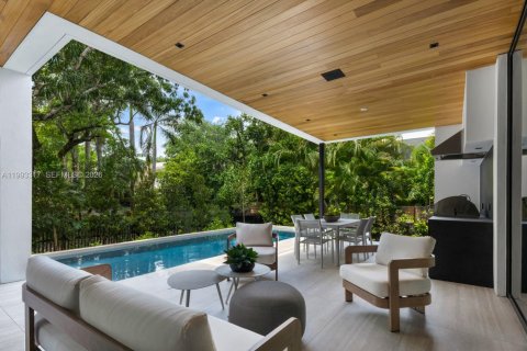 Купить виллу или дом в Майами, Флорида 5 спален, 347.08м2, № 2060305 - фото 10