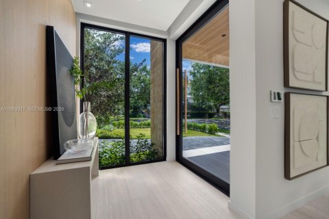 Купить виллу или дом в Майами, Флорида 5 спален, 347.08м2, № 2060305 - фото 2
