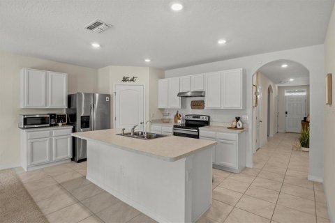 Villa ou maison à vendre à Davenport, Floride: 4 chambres, 171.96 m2 № 1521144 - photo 7