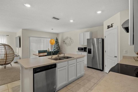 Villa ou maison à vendre à Davenport, Floride: 4 chambres, 171.96 m2 № 1521144 - photo 8
