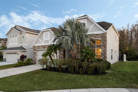 Casa en venta en Orlando, Florida, 5 dormitorios, 269.14 m2 № 1844643 - foto 1
