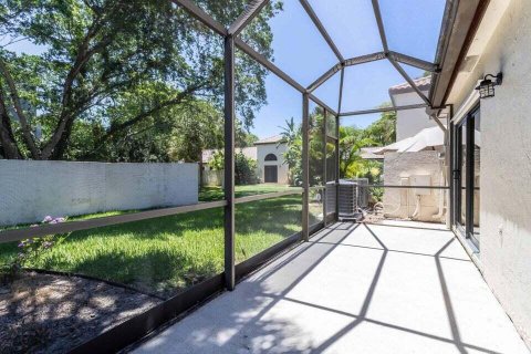 Купить кондоминиум в Бока-Ратон, Флорида 4 комнаты, 111.48м2, № 2084138 - фото 16