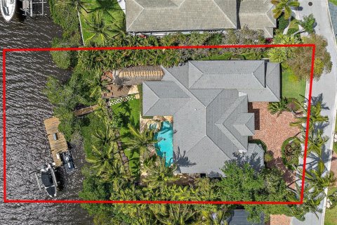House in Jupiter, Florida 5 bedrooms, 374.58 sq.m. № 1863672 - photo 4