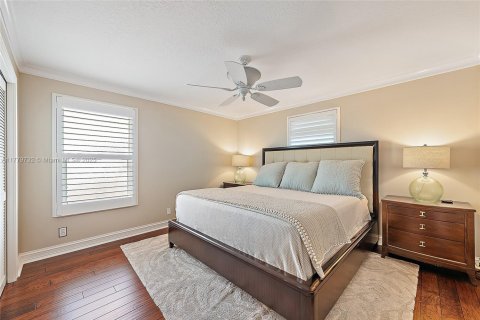 House in Jupiter, Florida 5 bedrooms, 374.58 sq.m. № 1863672 - photo 29
