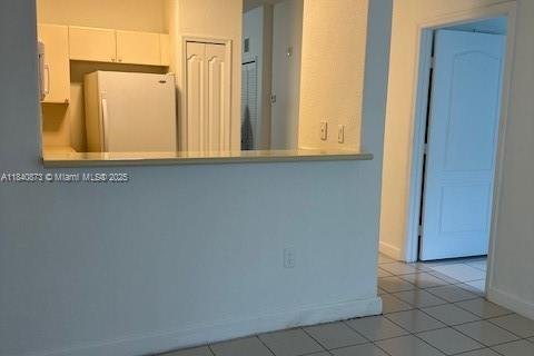 Copropriété à louer à Homestead, Floride: 2 chambres, 84.91 m2 № 1832240 - photo 3