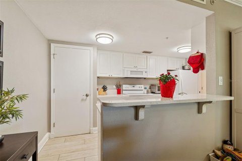 Copropriété à vendre à Palm Harbor, Floride: 2 chambres, 112.41 m2 № 2099638 - photo 15