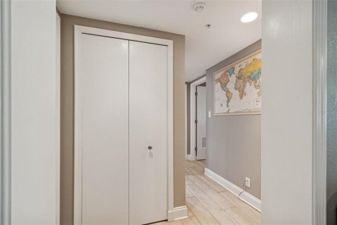Copropriété à vendre à Palm Harbor, Floride: 2 chambres, 112.41 m2 № 2099638 - photo 25