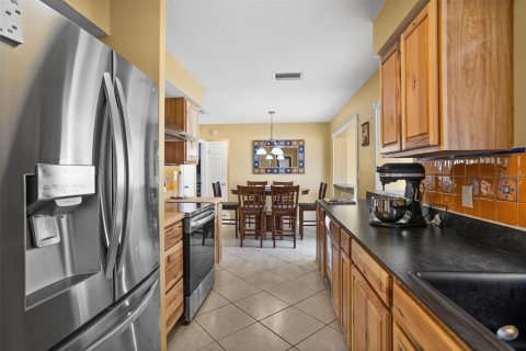 House in Clearwater, Florida 2 bedrooms, 112.5 sq.m. № 1690051 - photo 8