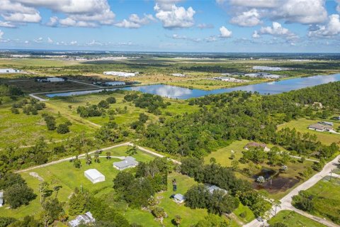 Land in Punta Gorda, Florida № 2130486 - photo 6