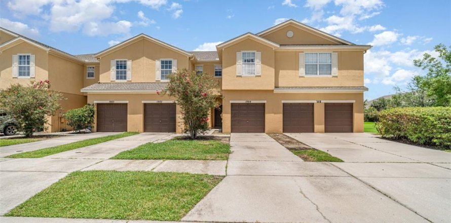 Adosado en Ruskin, Florida 2 dormitorios, 138.52 m2 № 1870264