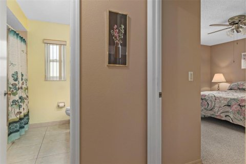 Casa en venta en Spring Hill, Florida, 3 dormitorios, 152.27 m2 № 1876040 - foto 25