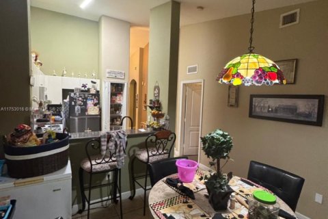 Купить кондоминиум в Хомстед, Флорида 3 спальни, 109.81м2, № 1959895 - фото 7